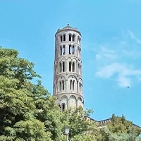 Uzès